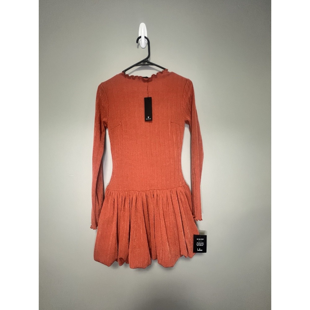 NWT Lulus Rust Red Ribbed Bubble-Hem Mini Dress Size Small